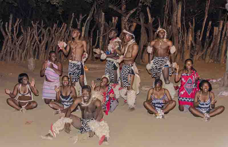 101 - Sudafrica - espectaculo de danzas etnicas